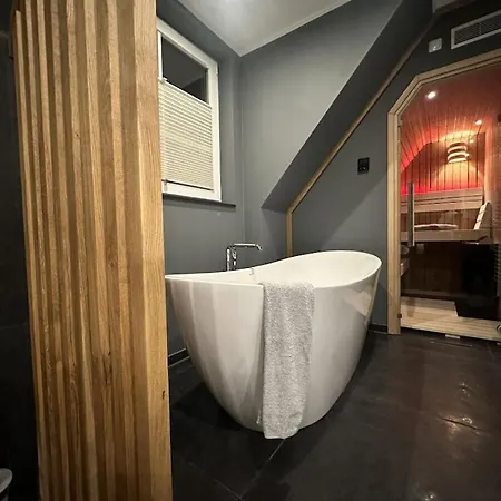 Eiderhuus Modern Retreat *